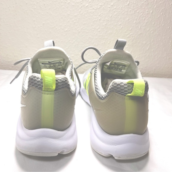 Nike Darwin Women’s Running Shoe 819959-001 - Picture 5 of 7